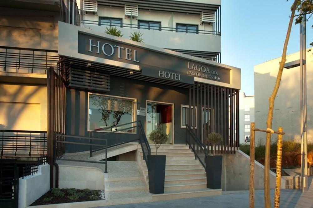 Hotel Lagoa Dos Pastorinhos Фатима Экстерьер фото