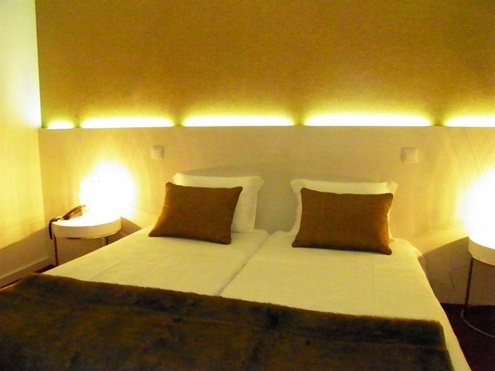 Hotel Lagoa Dos Pastorinhos Фатима Экстерьер фото